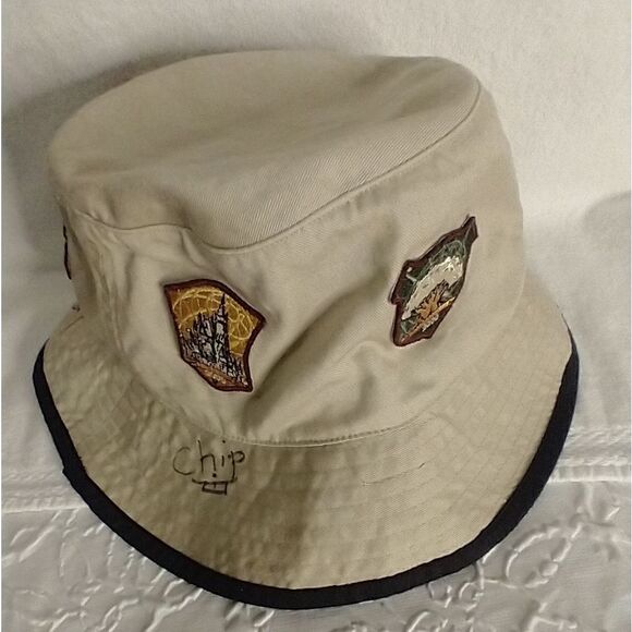 2000 Disneyworld Bucket Hat - Picture 9 of 11
